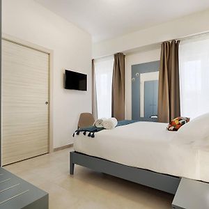 Private Bathroom Room